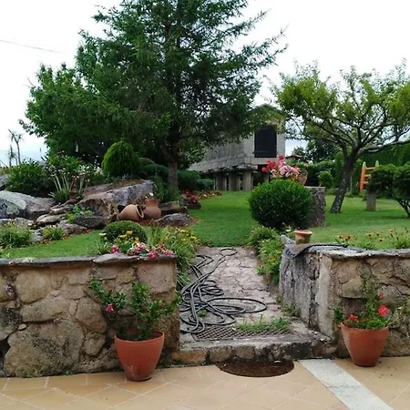 Сasa de vacaciones With Large Garden Next To The Marín