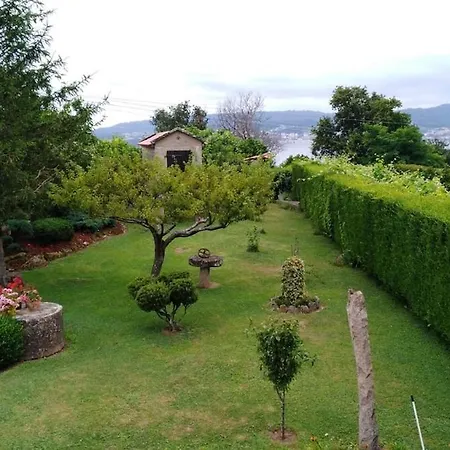 With Large Garden Next To The Сasa de vacaciones Marín